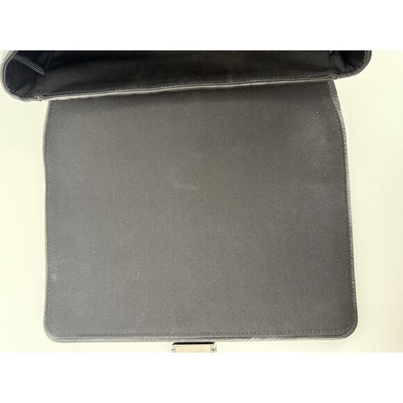 Christian Dior Black Gravity And Grained Leather Daily Backpack With Flap - Picture 13 of 16